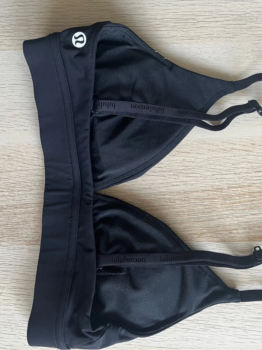 lululemon athletica Black Logo Triangle Light-Support Sports Bra size 4